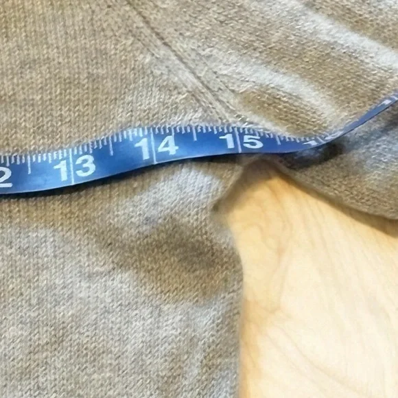 100% Cashmere Cowl Neck Tunic Sweater Gray Long Sleeve Pockets Qi Saks 5th Av XS - Picture 7 of 10
